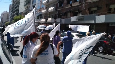 Reclamo por trabajadores despedidos en el Sanatorio Itoiz
