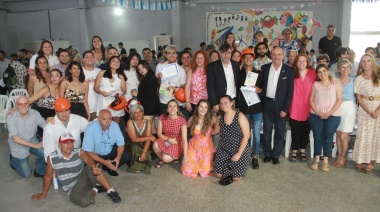 La Escuela Secundaria Técnica de la UNDAV cuenta con nuevos egresados