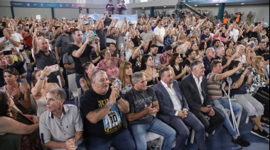 Cristina Fernández, Axel Kiciloff y Jorge Ferraresi inauguraron el Polideportivo Diego Armando Maradona