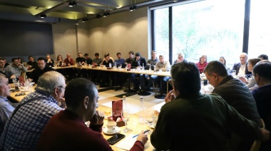 Grindetti se reunió con precandidatos a intendentes del Conurbano
