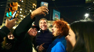 Santilli cerró su campaña en Avellaneda tras realizar una maratón por el conurbano bonaerense