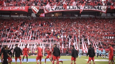 Tevez le comunicó al plantel del Rojo la lista de prescindibles