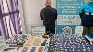 Operativo en Avellaneda: arrestan a un hombre con drogas y armas en su poder