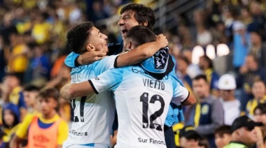 Racing sigue en racha: 2-0 ante Central y sueña con la Liga Profesional