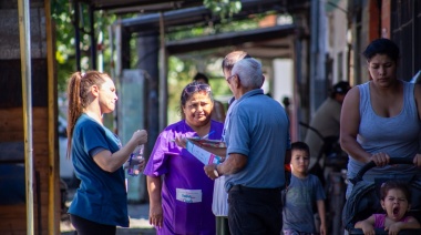 Operativo de prevención del dengue en Quilmes Oeste