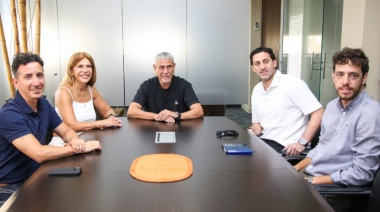 Jorge Ferraresi recibió a Diego Milito para promover el desarrollo social y deportivo de Avellaneda