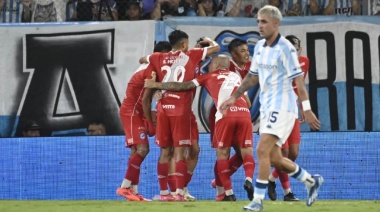 Dura caída de Racing: Argentinos lo dominó y se llevó un triunfo de Avellaneda