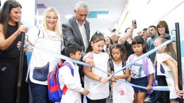 En el inicio del ciclo lectivo, Jorge Ferraresi inauguró obras por $144 millones en la Primaria 40