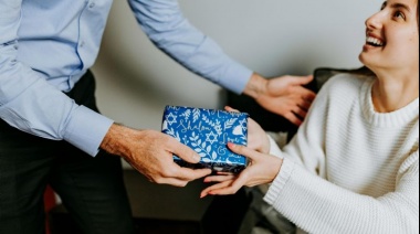 El poder de los regalos empresariales: más que obsequios, herramientas de comunicación y cultura