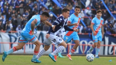 Arsenal se sacó la mufa y ganó su primer partido del año