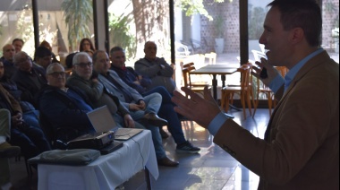 Instituto Progresar llevó adelante en San Martín la conferencia “La economía que viene”
