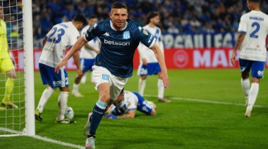 Racing dio el primer paso: 1-0 a Vélez en los cuartos de final