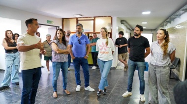 Julián Álvarez recorrió el inicio de obras del nuevo centro comunitario de salud mental en el CAPS Ramón Carillo