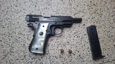 Avellaneda: intentó robar un comercio, sonó la alarma y cayó tras fugarse por casas vecinas