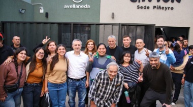 El intendente Ferraresi y el ministro Larroque inauguraron dos nuevos edificios del Programa Envión