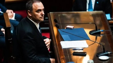 Adorni expuso en Diputados entre acusaciones y una puesta en escena oficialista