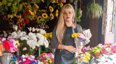 De la crisis a un oficio desconocido: la vida de una mujer entre flores y recuerdos
