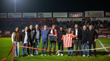 Lanús Gobierno inauguró el nuevo sistema lumínico del estadio del Club Talleres