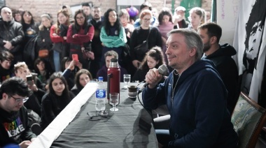 Máximo Kirchner: “Piden velar por la tranquilidad de los mercados ¿y quién vela por la tranquilidad de las familias argentinas?”