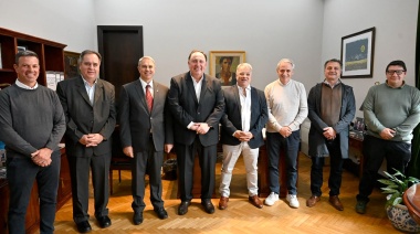 Intendentes llevaron sus planteos al Banco Provincia y avanzaron en herramientas para aliviar las cuentas municipales