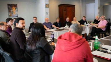 Santalla presentó un proyecto para declarar la emergencia económica del pequeño y mediano comercio de Avellaneda