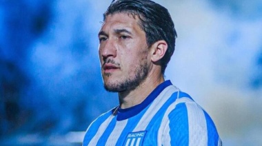 Racing apartó a Alfonso Espino del plantel tras un nuevo conflicto interno