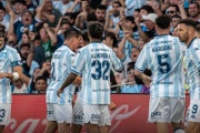 Racing le ganó 3-2 a River y clasificó a los cuartos final del Torneo Clausura
