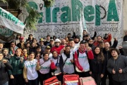 Repartidores por aplicación del SiTraRepA se movilizan contra la reforma laboral