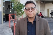 Gabriel Chaves: El abogado que busca en el periodismo la voz de su barrio