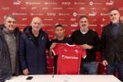 Facundo Valdez firmó su primer contrato profesional con Independiente