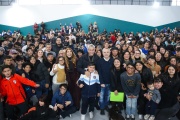 Con nuevas aulas y vestuarios, reinauguraron el Envión de Isla Maciel