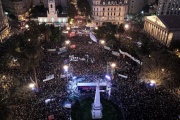 Masiva Marcha Federal Universitaria en defensa de la educación pública y la ciencia