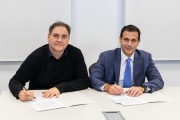 Julián Álvarez y Javier Alonso firmaron un convenio para fortalecer la seguridad en Lanús