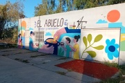 El comedor familiar que resiste en Villa Inflamable a base de solidaridad