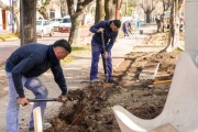 Lanús Gobierno inició la obra de puesta en valor de la Plaza José Hernández en Remedios de Escalada