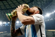Lionel Messi anunció su retiro de la selección argentina