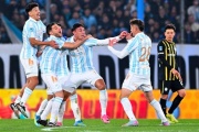 Racing cayó ante Atlético Tucumán y sigue hundido en el Clausura