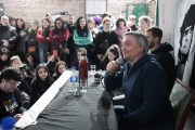 Máximo Kirchner: “Piden velar por la tranquilidad de los mercados ¿y quién vela por la tranquilidad de las familias argentinas?”