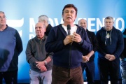 Fernando Espinoza recorrió el interior bonaerense y llamó a "construir una planificación estratégica" para el campo y la industria argentina junto a Axel Kicillof