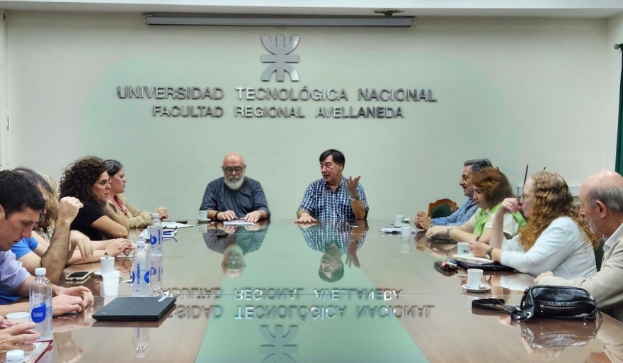 La UNDAV firmó un convenio específico con la Facultad Regional Avellaneda de la UTN