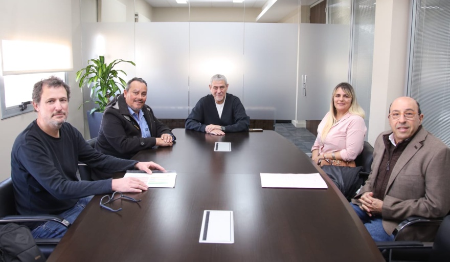 Ferraresi se reunió con empresarios pyme para evaluar medidas de reactivación